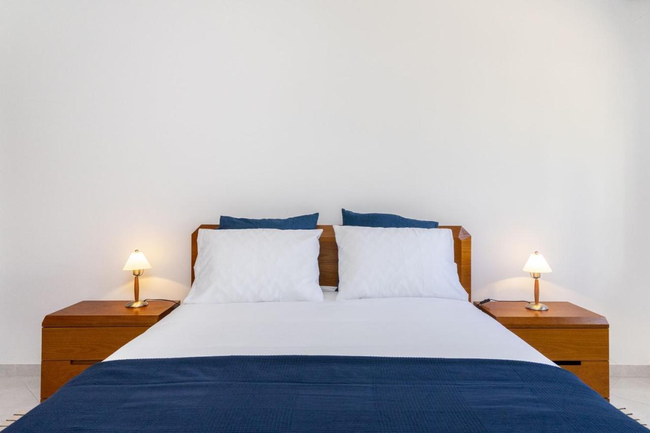 Lovelystay - Casa Da Pinheira アルブフェイラ エクステリア 写真